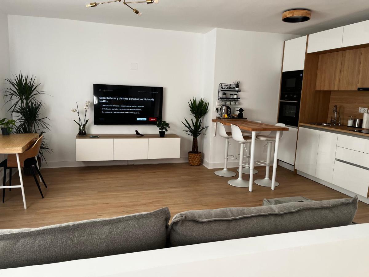 Apartmán Wonderful Loft, Parking Free V Màlaga Exteriér fotografie