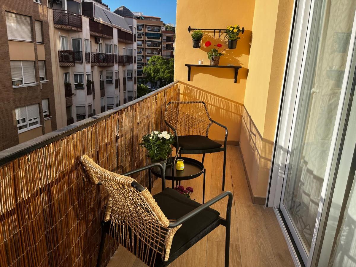 Apartmán Wonderful Loft, Parking Free V Màlaga Exteriér fotografie